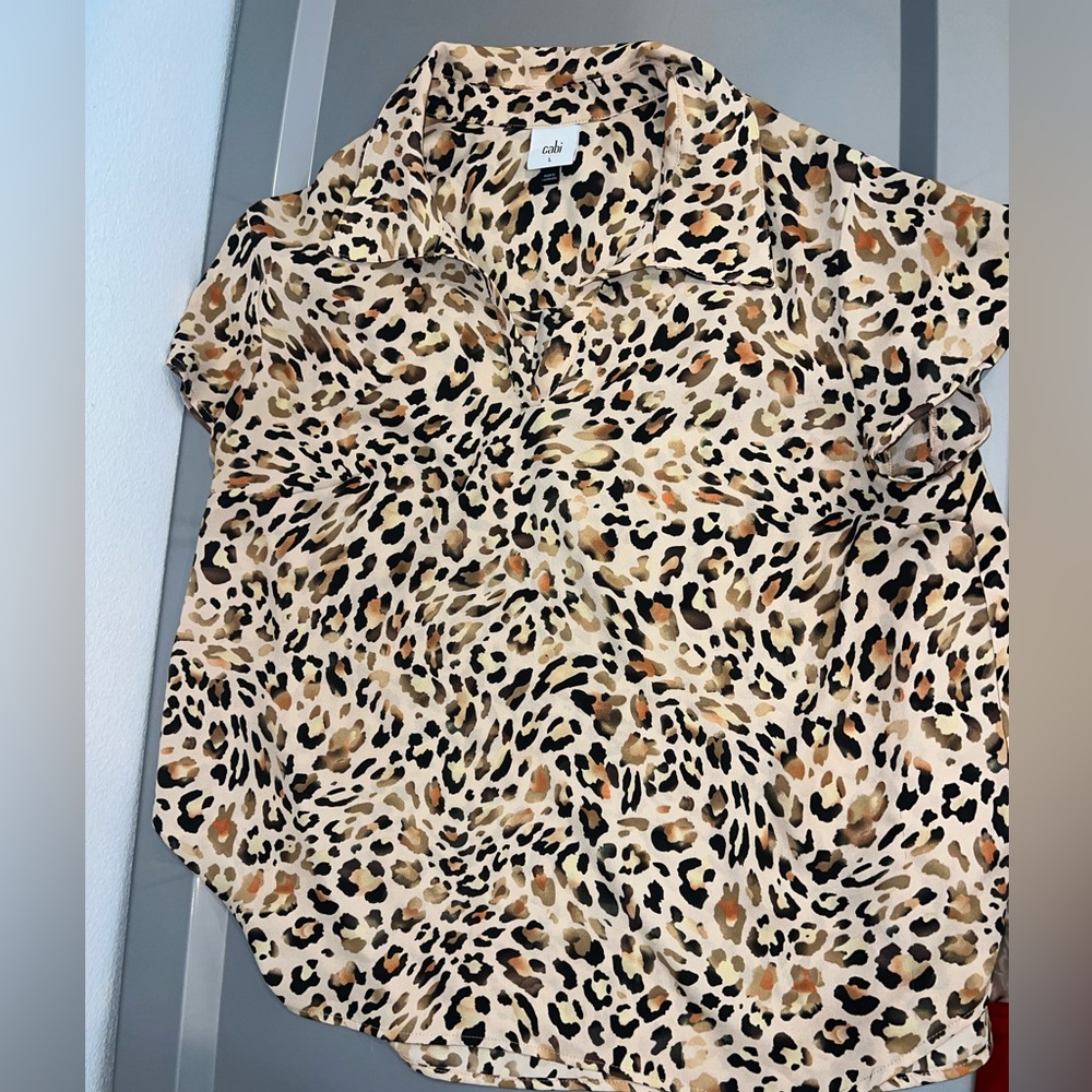 EUC cabi leopard blouse